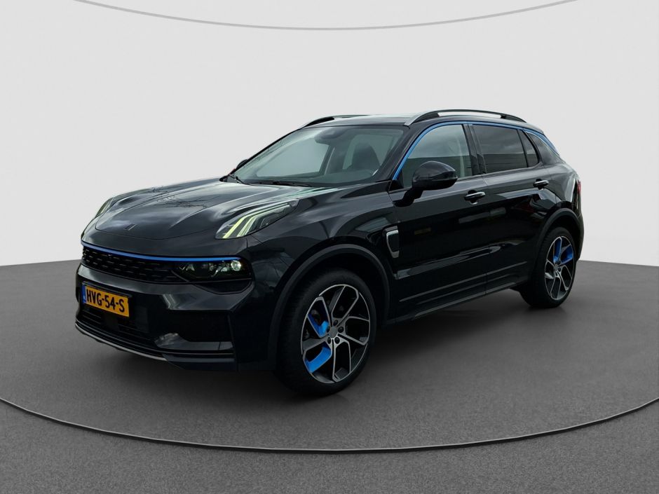 Lynk & Co 01